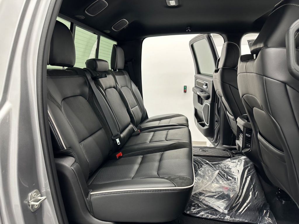 2025 RAM 1500 Laramie Crew Cab 4x4 5'7' Box