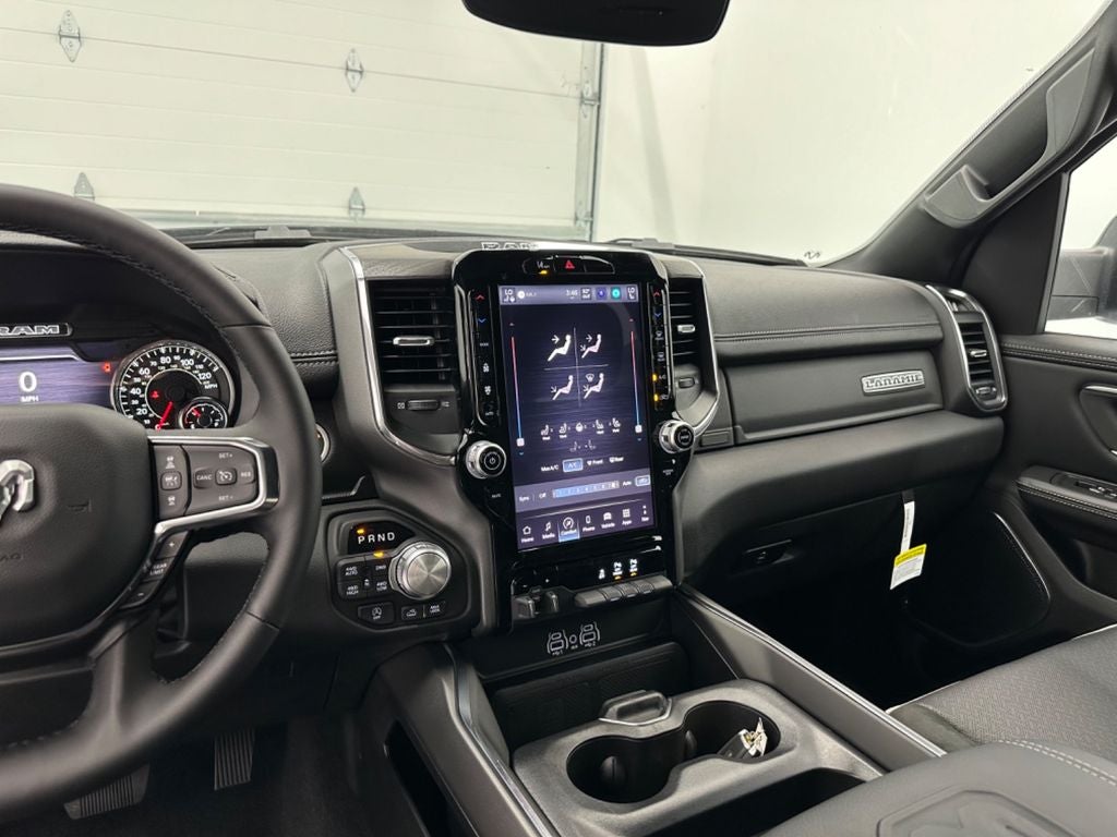 2025 RAM 1500 Laramie Crew Cab 4x4 5'7' Box