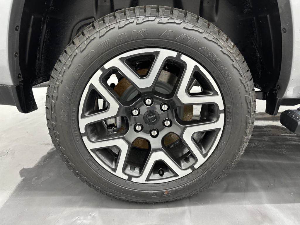 2025 RAM 1500 Laramie Crew Cab 4x4 5'7' Box