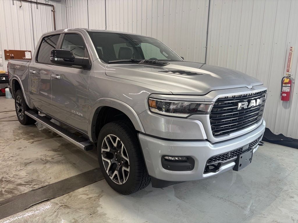 2025 RAM 1500 Laramie Crew Cab 4x4 5'7' Box