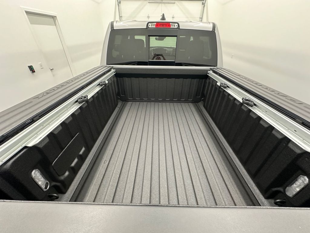 2025 RAM 1500 Laramie Crew Cab 4x4 5'7' Box