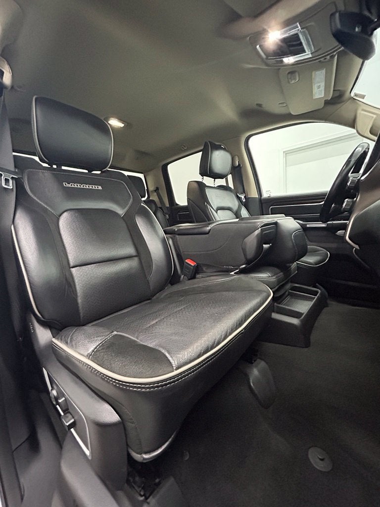 2021 RAM 1500 Laramie Crew Cab 4x4 5'7' Box