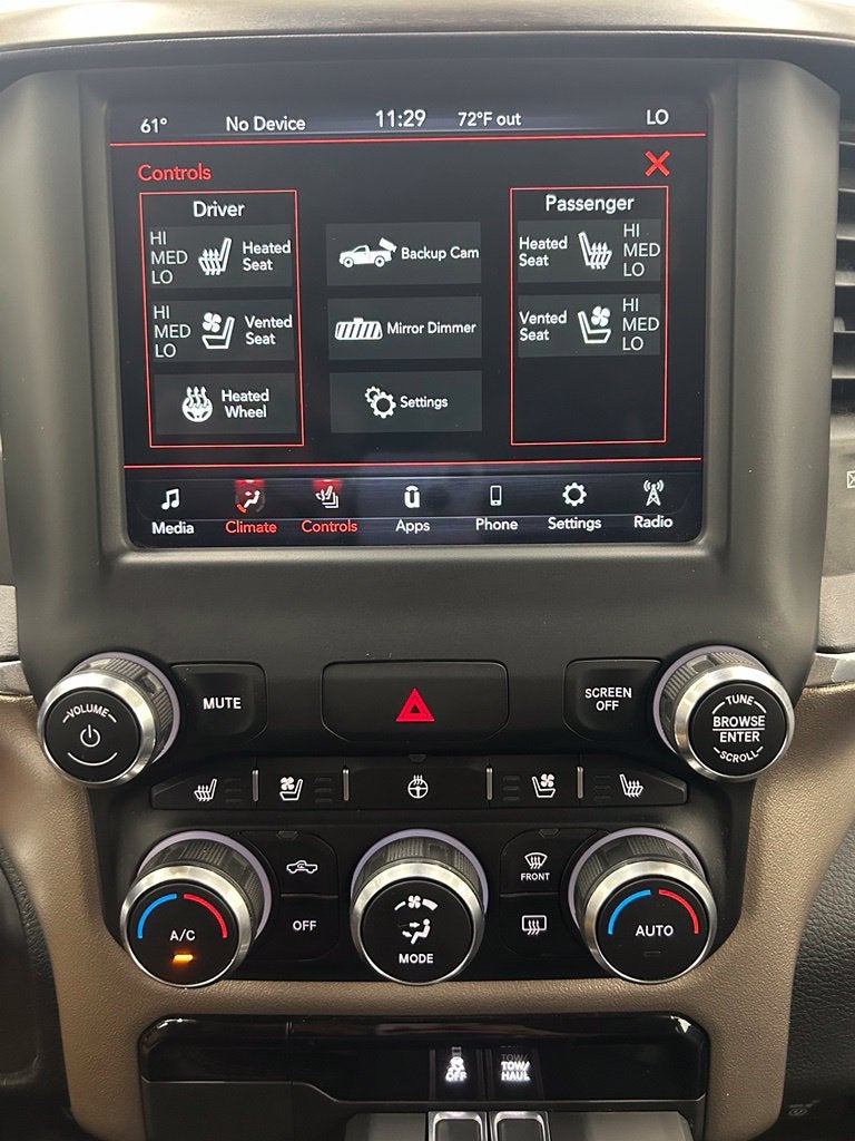 2021 RAM 1500 Laramie Crew Cab 4x4 5'7' Box