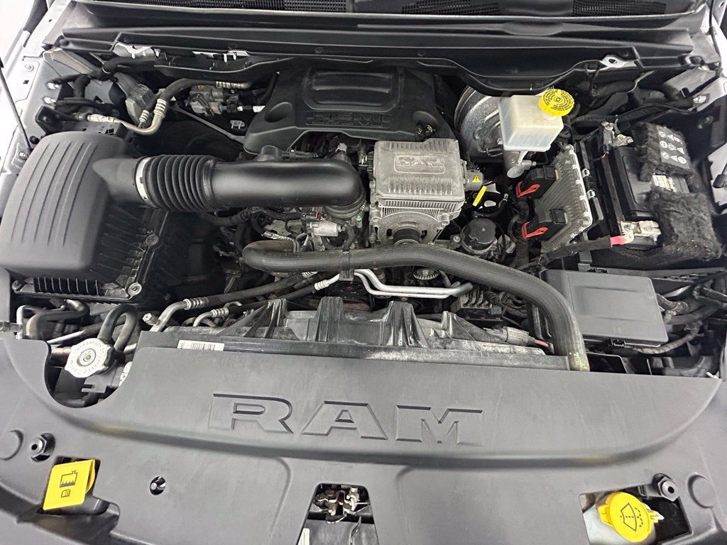 2021 RAM 1500 Laramie Crew Cab 4x4 5'7' Box