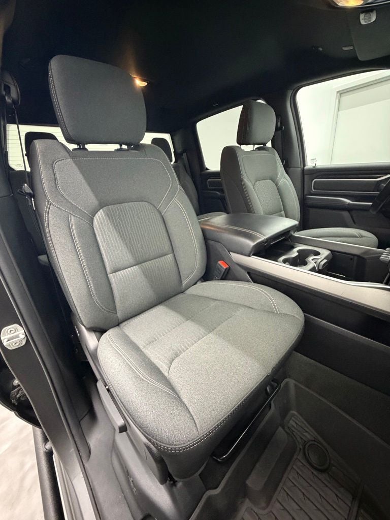 2023 RAM 1500 Big Horn Crew Cab 4x4 6'4' Box