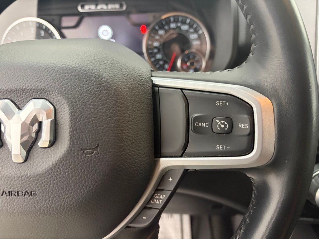 2023 RAM 1500 Big Horn Crew Cab 4x4 6'4' Box