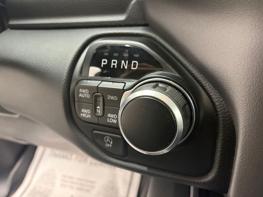2023 RAM 1500 Big Horn Crew Cab 4x4 6'4' Box