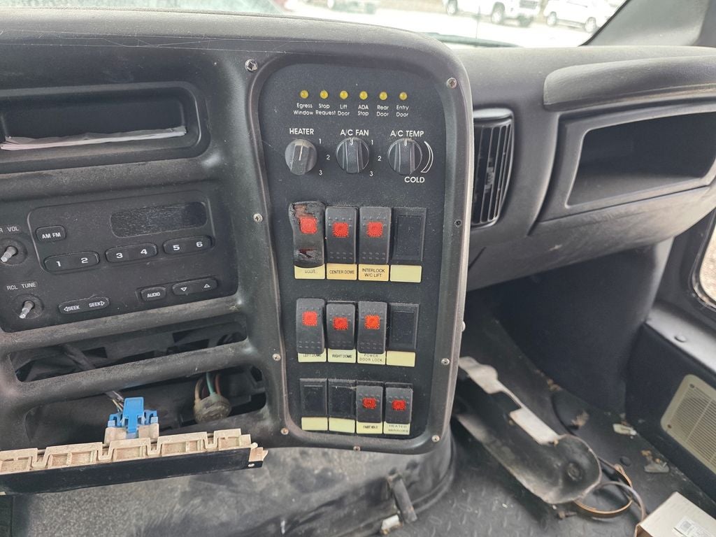 2005 Chevrolet CC5500 Commercial Cutaway