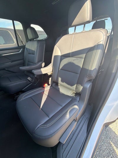2026 GMC Acadia Elevation FWD