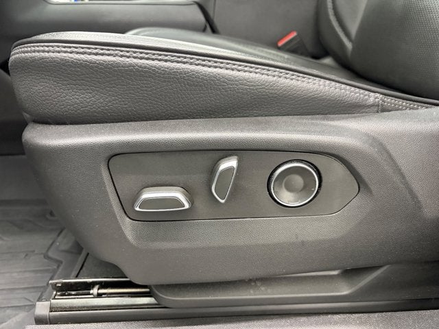 2024 GMC Yukon 4WD Denali