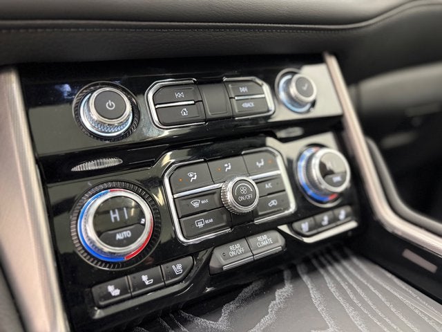 2024 GMC Yukon 4WD Denali