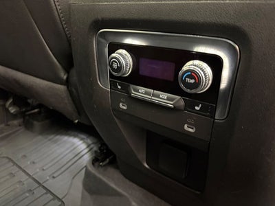 2024 GMC Yukon 4WD Denali