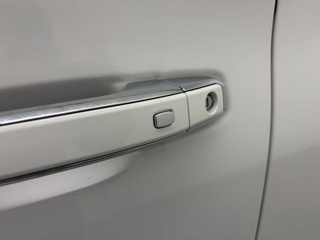 2024 GMC Yukon 4WD Denali