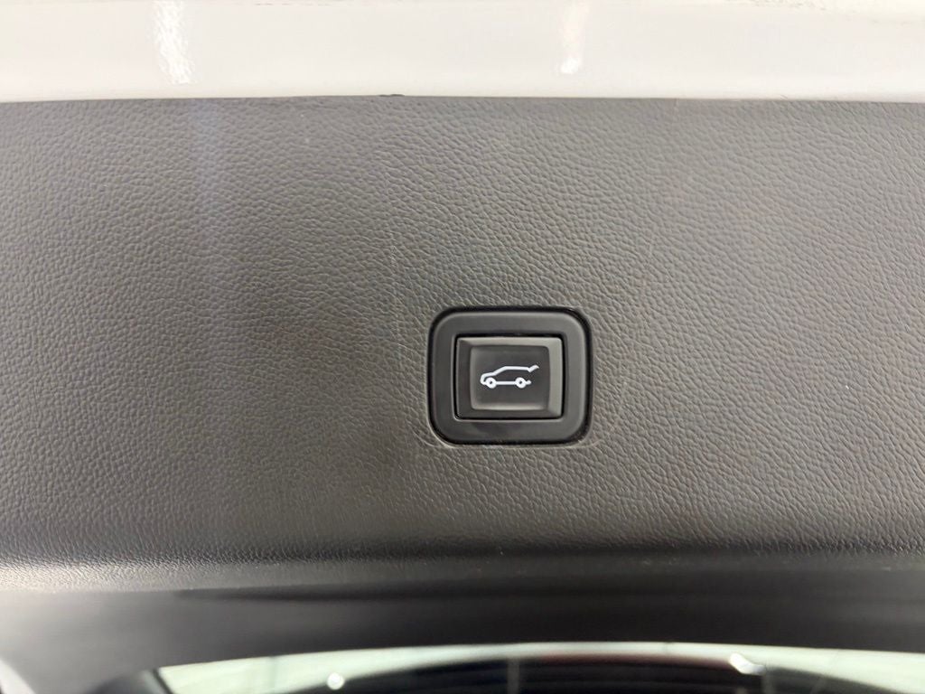 2021 Chevrolet Traverse FWD LT Cloth