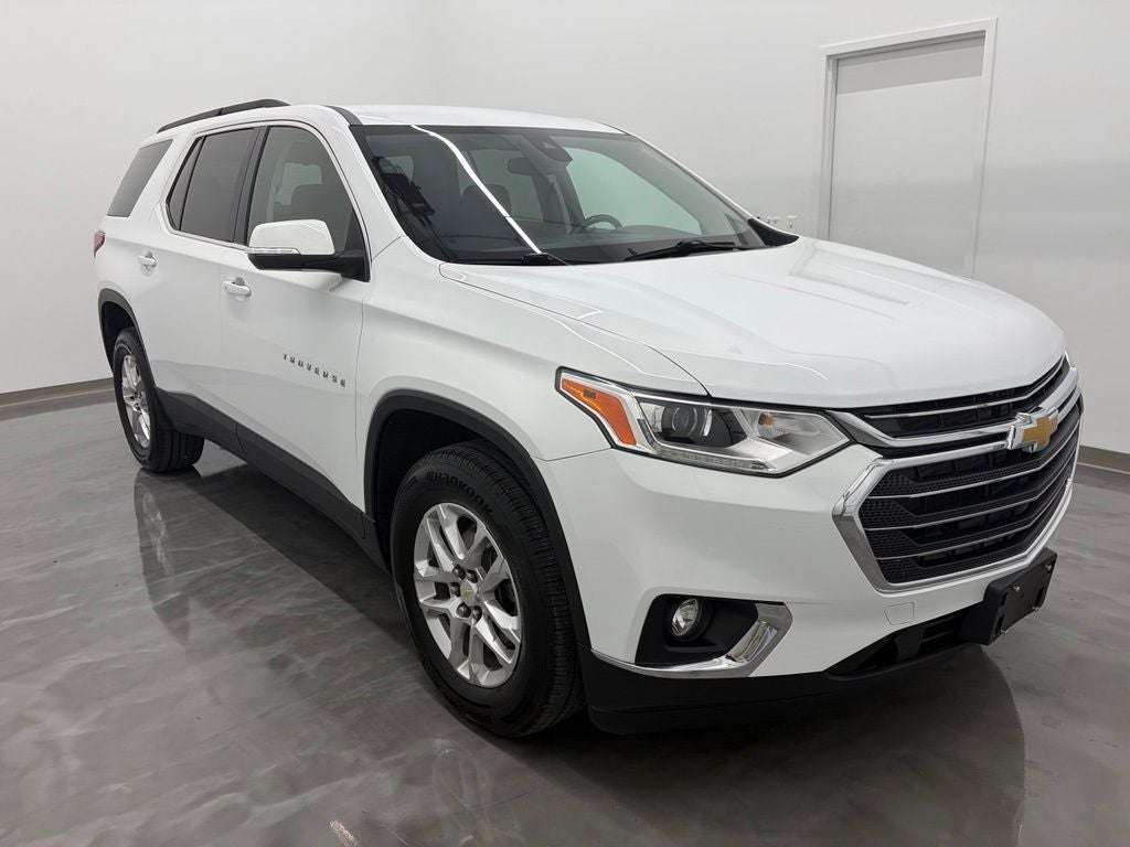 2021 Chevrolet Traverse FWD LT Cloth