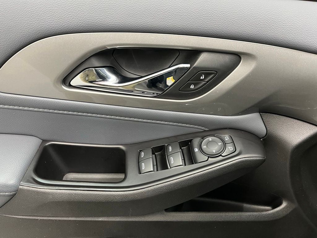 2020 Chevrolet Traverse FWD LT Leather