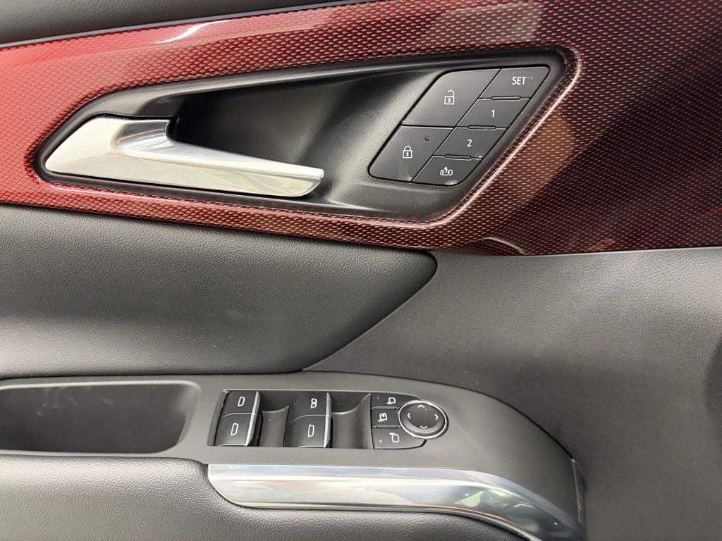 2025 Chevrolet Traverse AWD RS