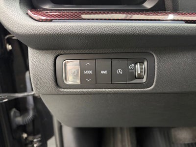 2025 Chevrolet Traverse AWD RS