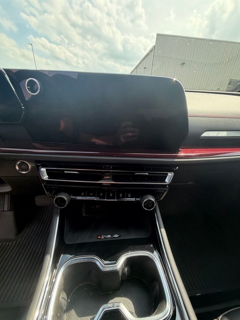 2025 Chevrolet Traverse AWD RS