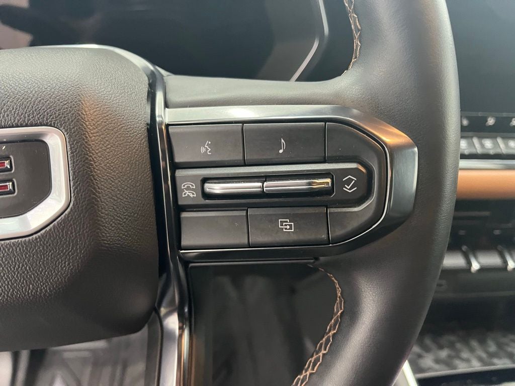 2023 GMC Canyon 4WD Crew Cab Short Box AT4