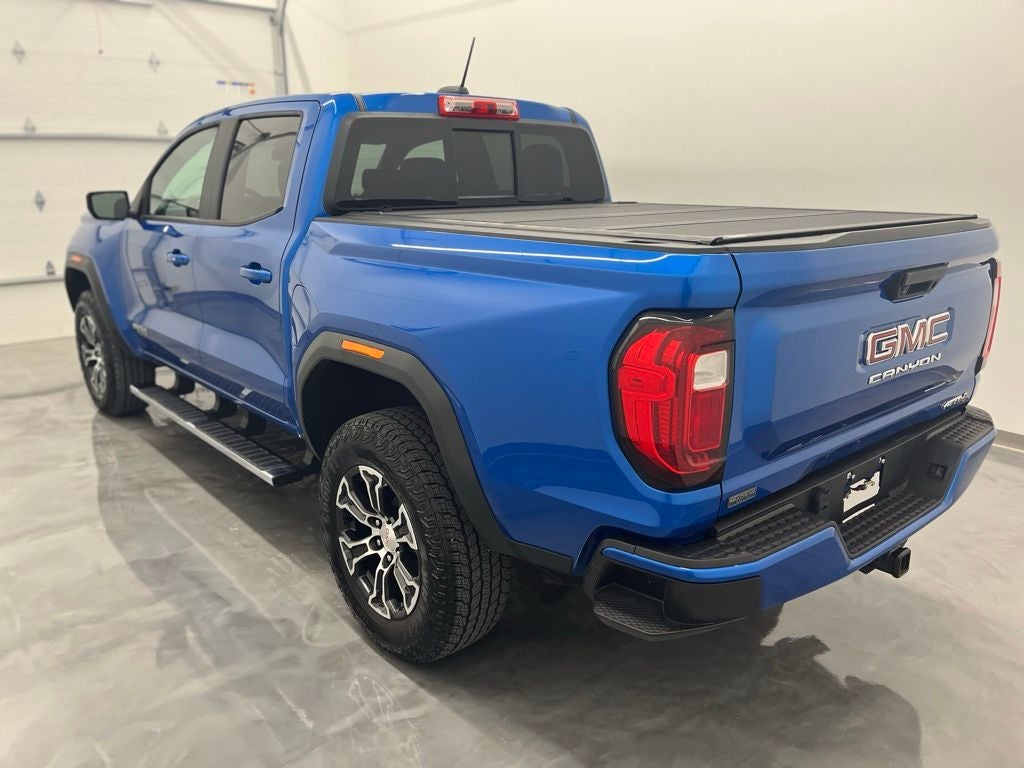 2023 GMC Canyon 4WD Crew Cab Short Box AT4