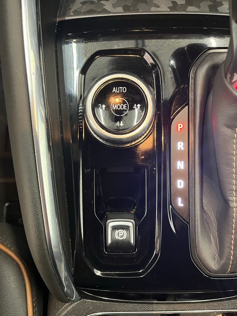 2023 GMC Canyon 4WD Crew Cab Short Box AT4