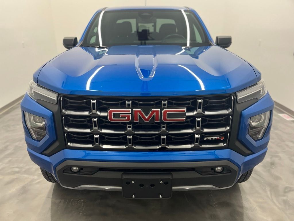2023 GMC Canyon 4WD Crew Cab Short Box AT4