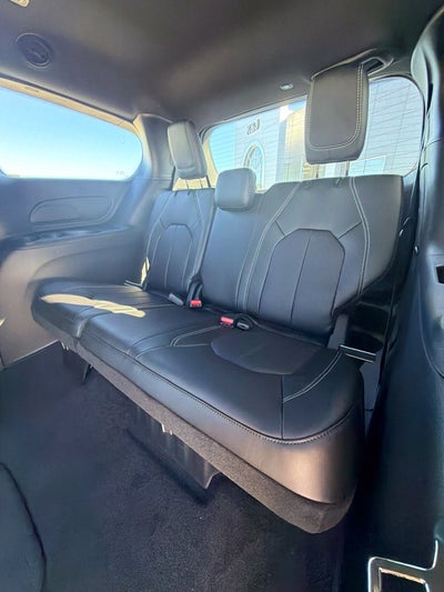 2027 Chrysler Pacifica PACIFICA SELECT