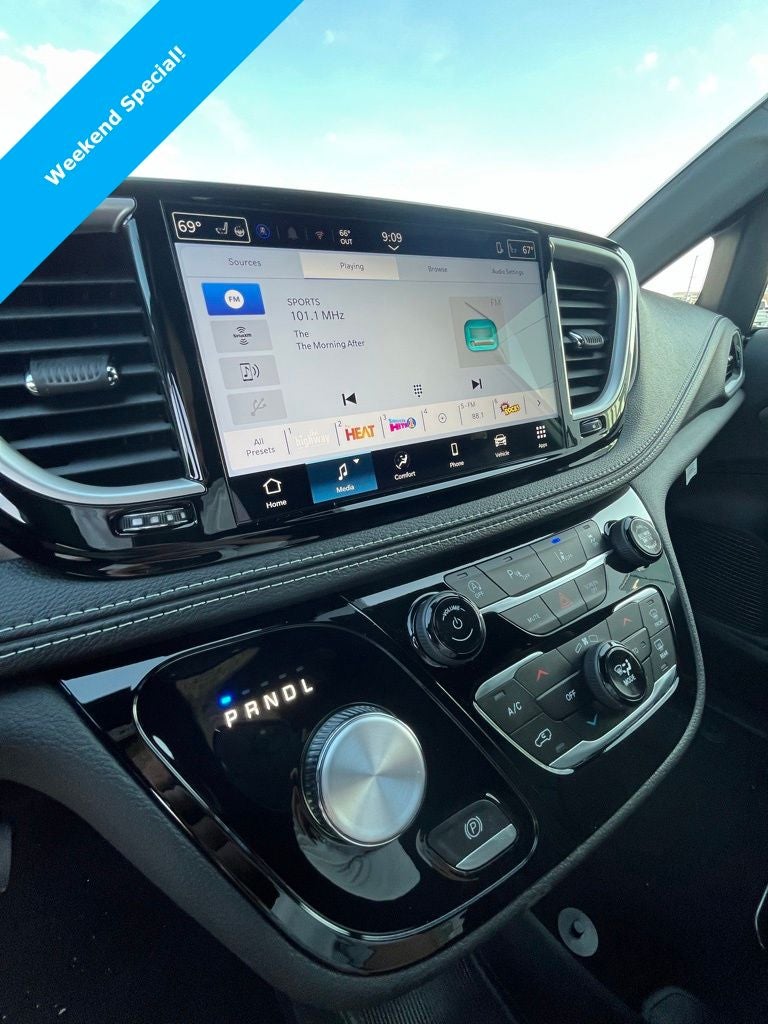 2026 Chrysler Pacifica PACIFICA SELECT