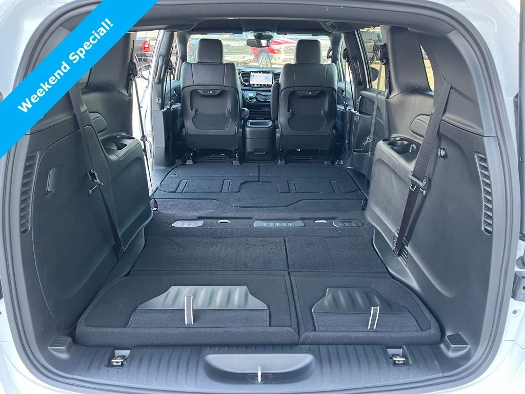 2026 Chrysler Pacifica PACIFICA SELECT