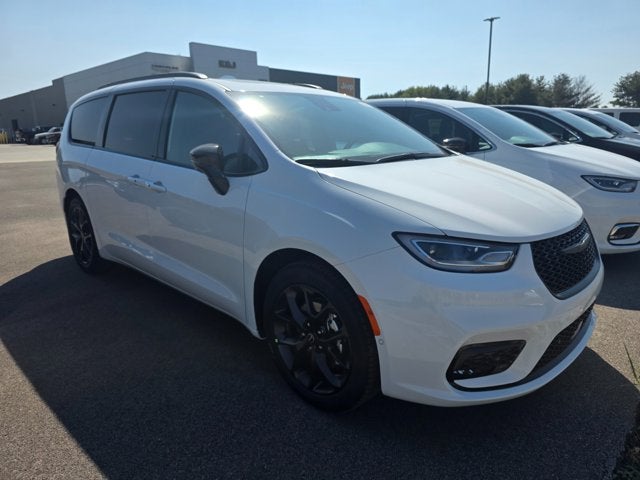 2026 Chrysler Pacifica PACIFICA LIMITED