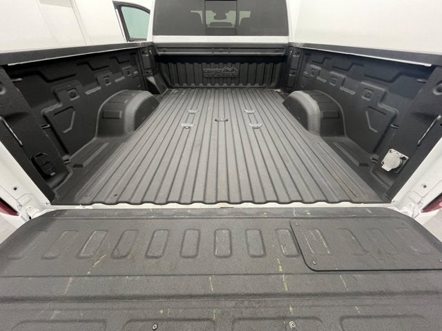 2024 Chevrolet Silverado 3500HD 4WD Crew Cab Standard Bed High Country