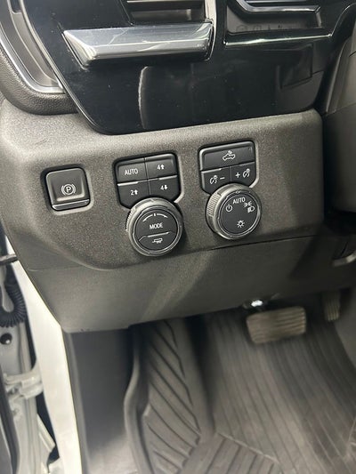 2023 Chevrolet Silverado 1500 4WD Crew Cab Standard Bed LT