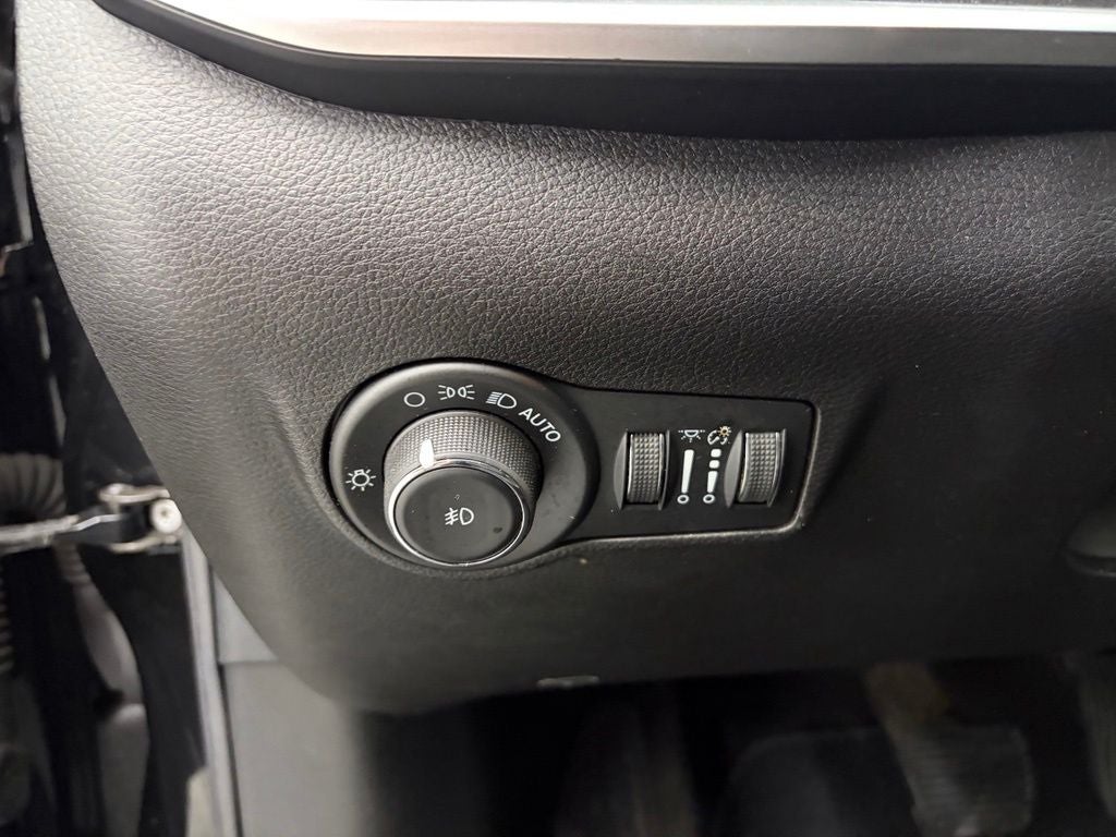 2023 Jeep Compass Latitude Lux FWD