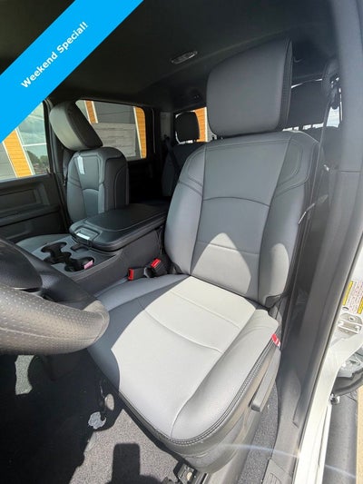 2026 RAM 3500 RAM 3500 TRADESMAN CREW CAB 4X4 8' BOX