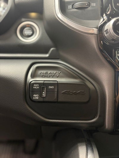 2020 RAM 2500 Laramie Crew Cab 4x4 6'4' Box