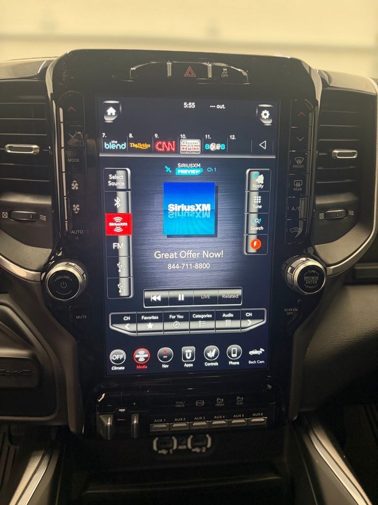 2020 RAM 2500 Laramie Crew Cab 4x4 6'4' Box