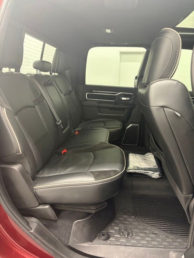 2020 RAM 2500 Laramie Crew Cab 4x4 6'4' Box