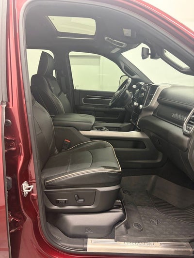 2020 RAM 2500 Laramie Crew Cab 4x4 6'4' Box