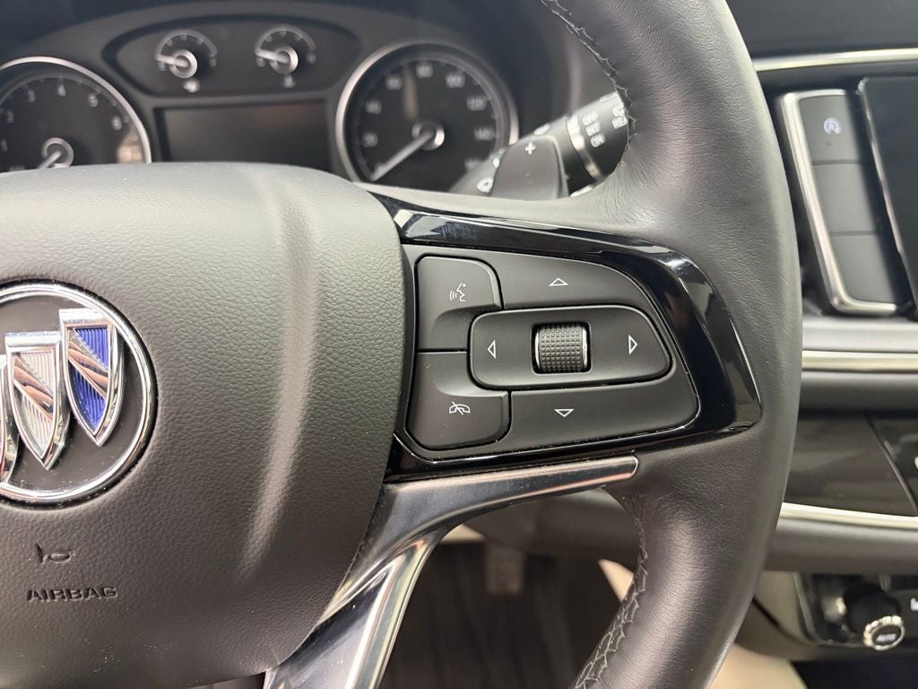 2023 Buick Enclave Essence FWD