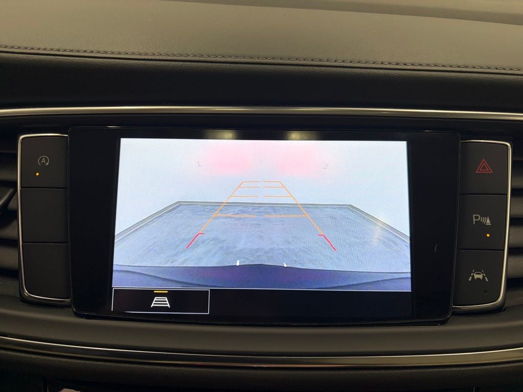 2023 Buick Enclave Essence FWD