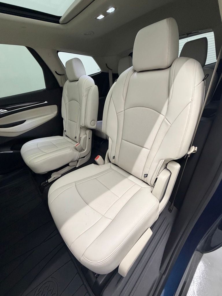2023 Buick Enclave Essence FWD
