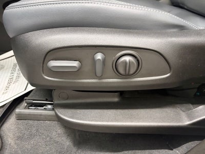 2024 Buick Enclave Essence FWD