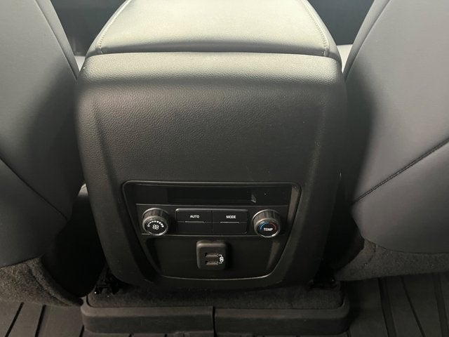 2024 Buick Enclave Essence FWD