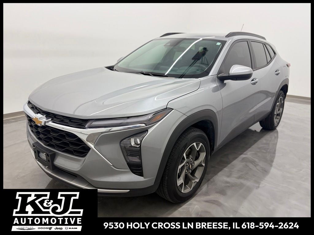 2025 Chevrolet Trax LT's photo