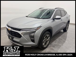 2025 Chevrolet Trax FWD LT