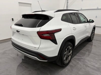 2025 Chevrolet Trax FWD LT