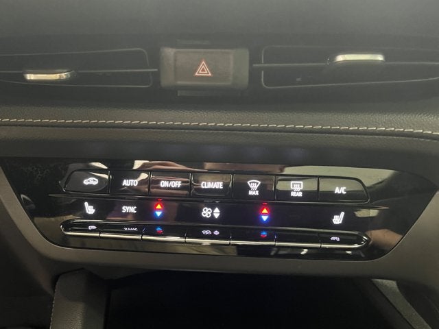 2023 Buick Envision Essence AWD